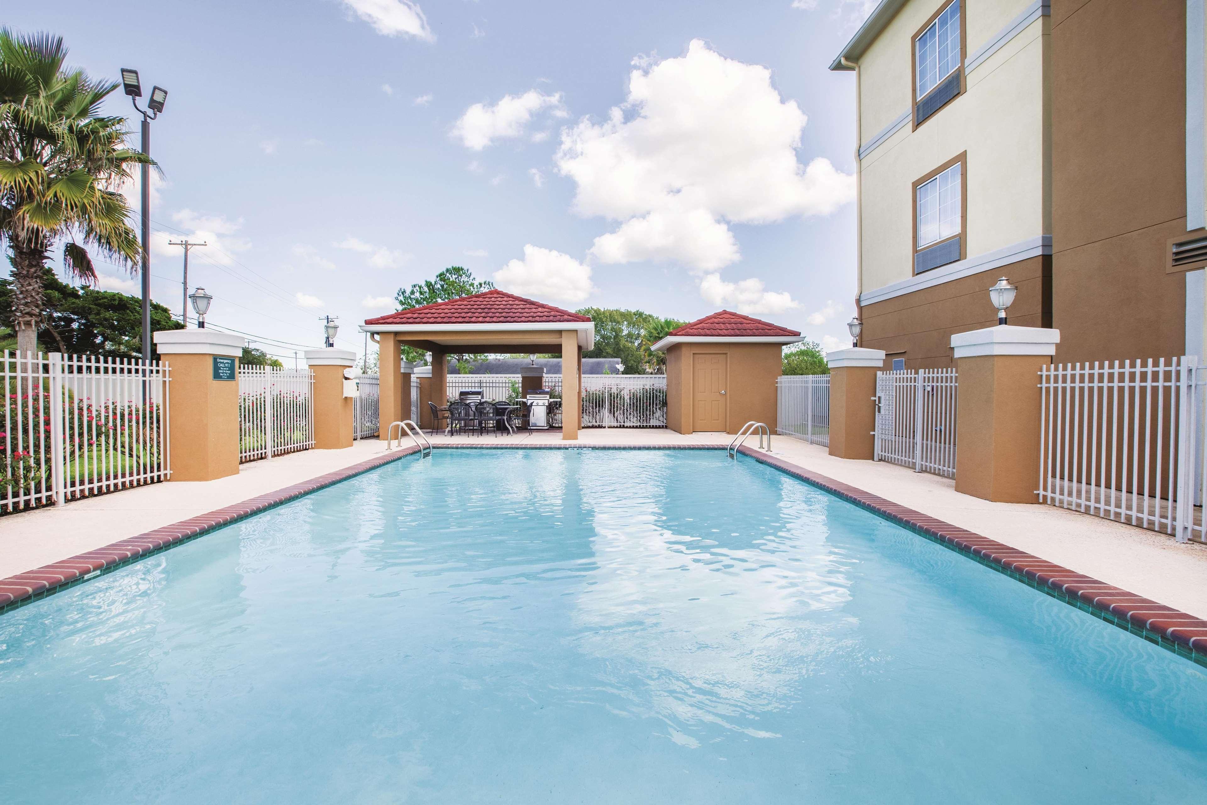 La Quinta By Wyndham Bay City Extérieur photo